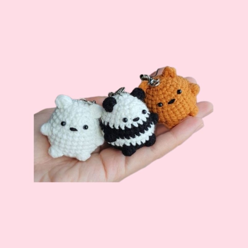 WE BEAR BEARS KEYCHAIN CROCHET