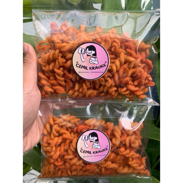 

[READY] MAKRONI SPIRAL PEDAS - SNACK MURAH