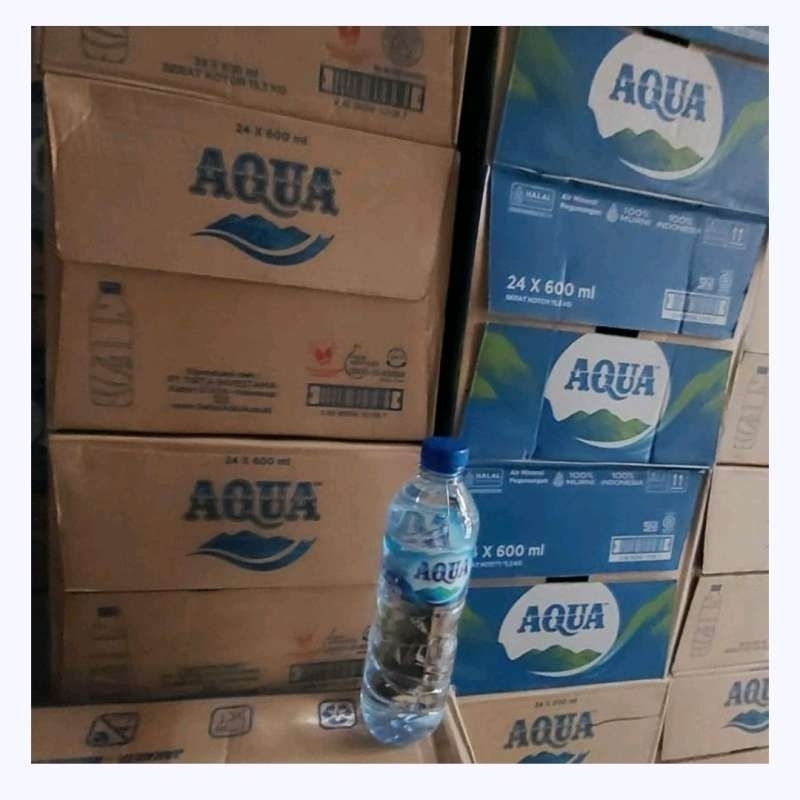 

AQUA BOTOL 600ml 1 DUS isi 24 botol