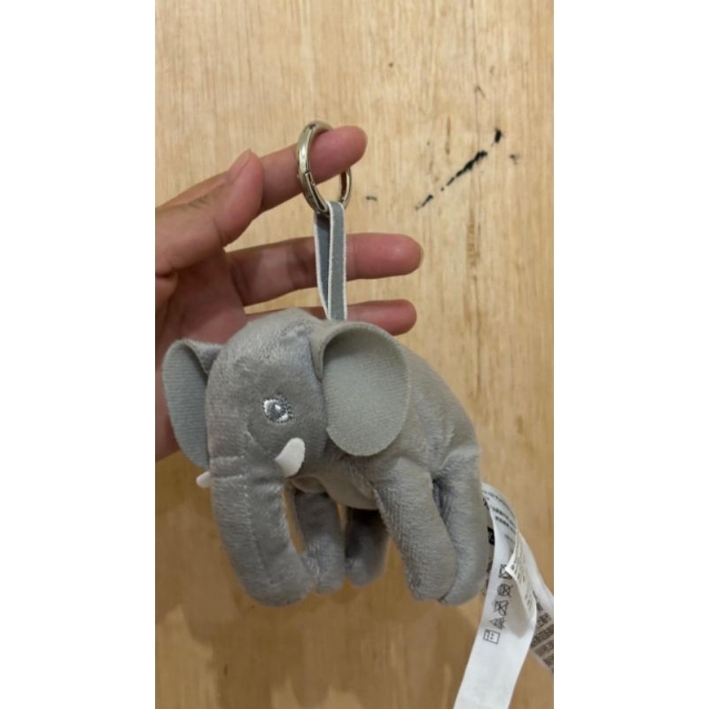 Boneka Gajah Gantungan Tas IKEA