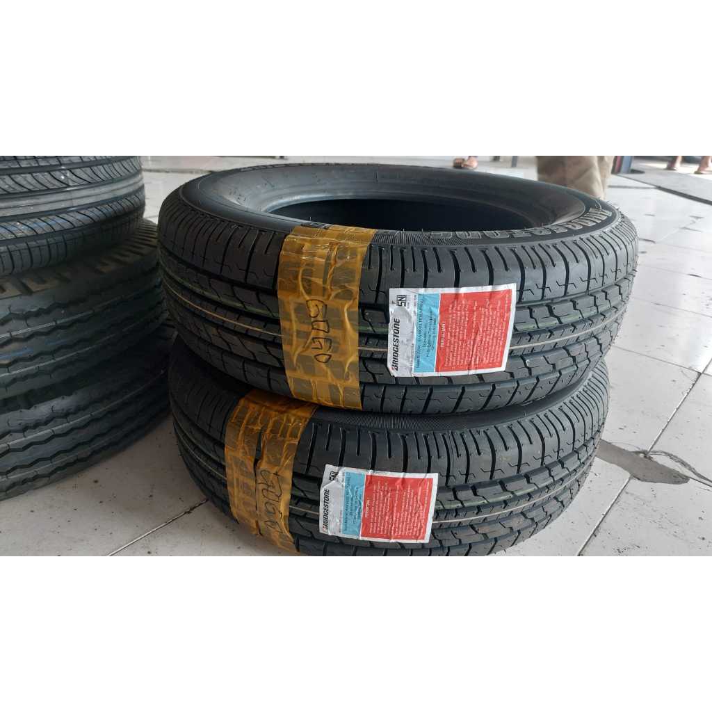 Ban Mobil Bridgestone B390 205 65 R15 205/65/15 205 65 15 OEM INNOVA LAMA B 390 BS