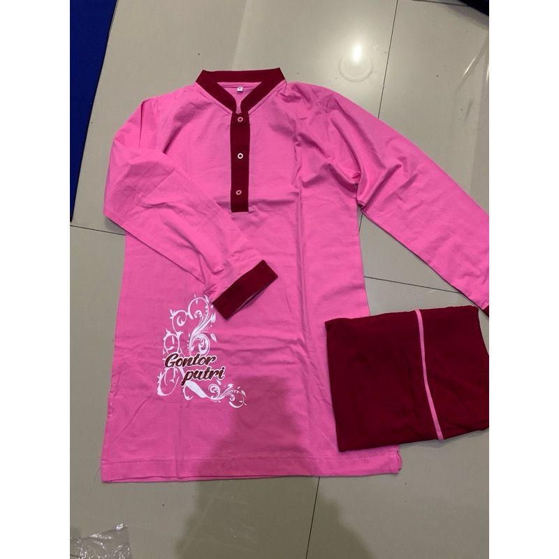 SANTRI/SANTRIWATI/PONDOK/PESANTREN NC GONTOR- Kaos Setelan celana Santriwati Gontor putri