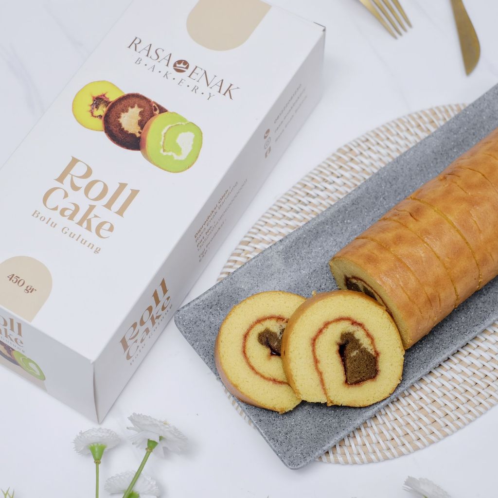 

Roll Cake Best Seller by Rasa Enak Bakery - Lembut & Menggugah Selera, 4 Varian Rasa