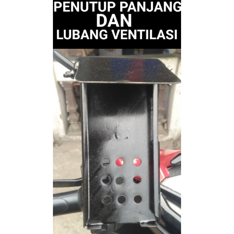 HOLDER HP PLAT BESI LUBANG VENTILASI DAN PENUTUP PANJANG