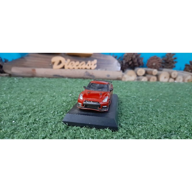 Diecast Miniatur Nissan GTR Nismo Kyosho skala 1:64