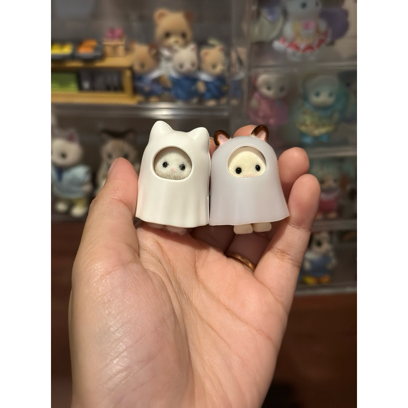 Sylvanian Families Ghost Cat & Ghost Rabbit