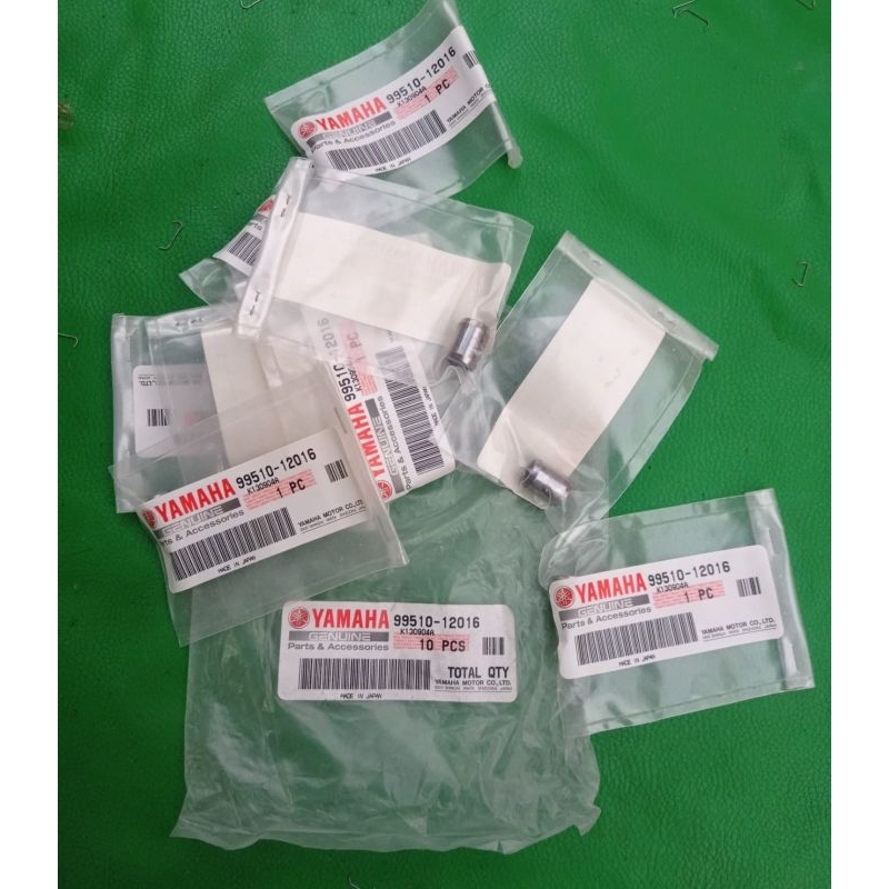 Bosh blok kecil pin dowel Yamaha Scorpio Z original japan