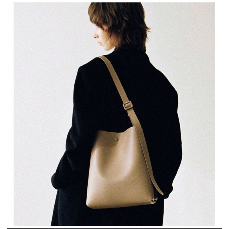 (READY Brown) Lecc Project R Arc Bucket Bag 100% Original