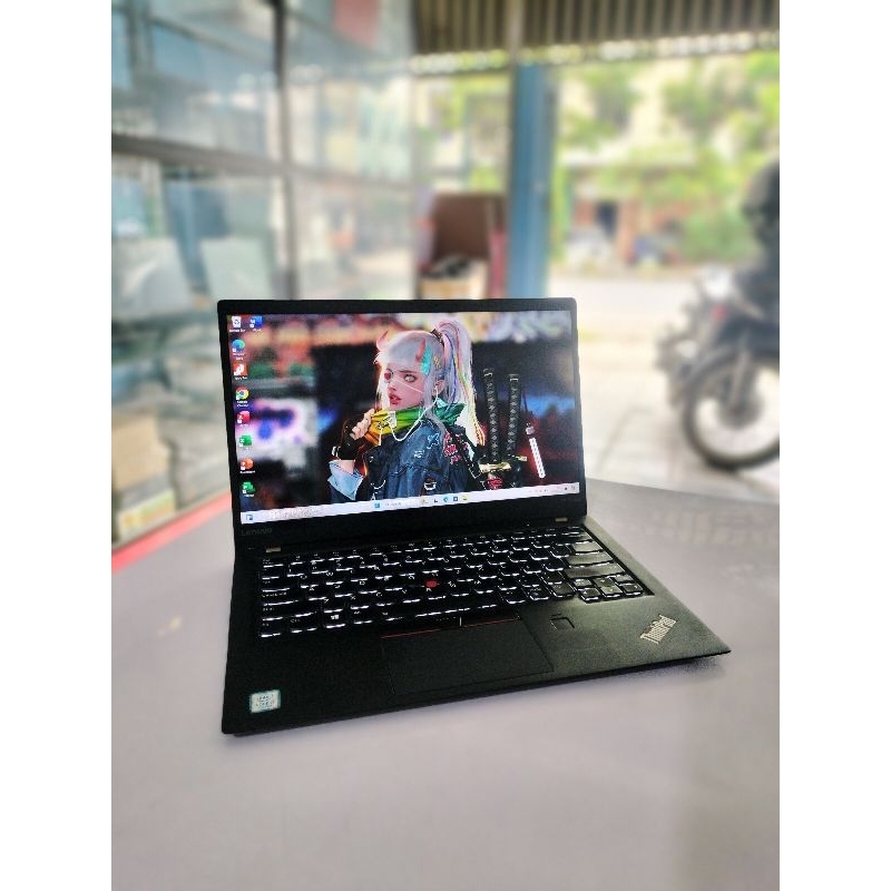 Lenovo Thinkpad X1 Carbon Layar 2K Core i7-7600U 16/256GB GRADE A