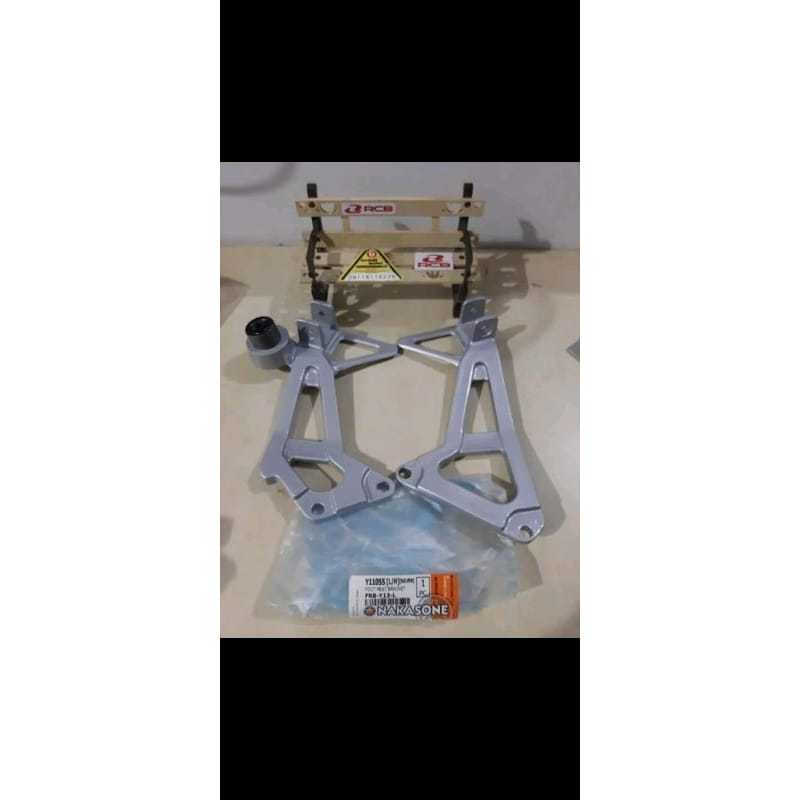Yamaha SS 2 SS Two Fizr breket bracket footstep belakang dan karet bushing knalpot