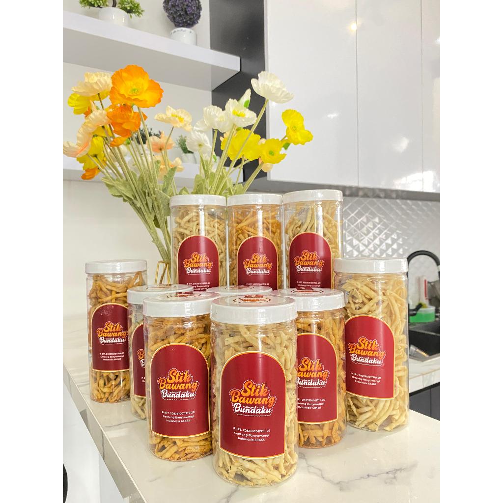 

Stik Bawang Bundaku Original Stick Ladrang Camilan Kemasan Toples 1300ml