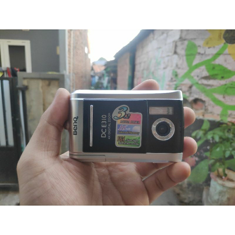 Kamera Digicam BenQ DC E310