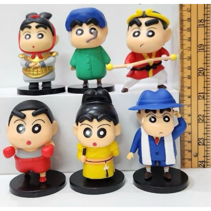 action figure crayon shinchan kostum komik set