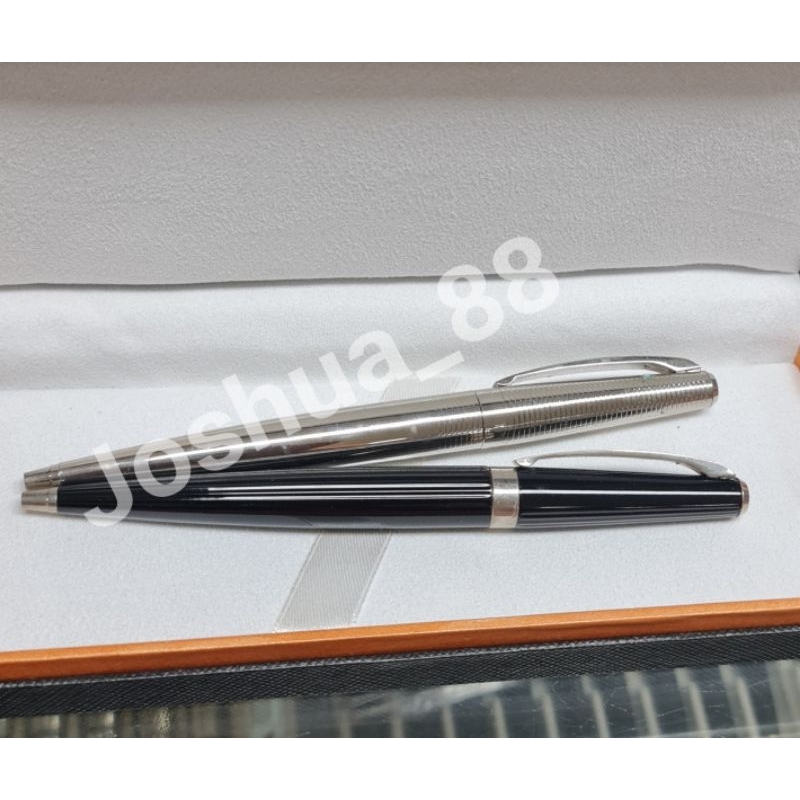 

Pulpen Mewah Exclusive D.1.0.R Silverstar Premium High Quality Series ( Harga /Pcs + Box)