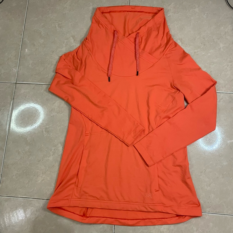 Arcteryx varana cowl neck sweater orange Arc’teryx very good condition