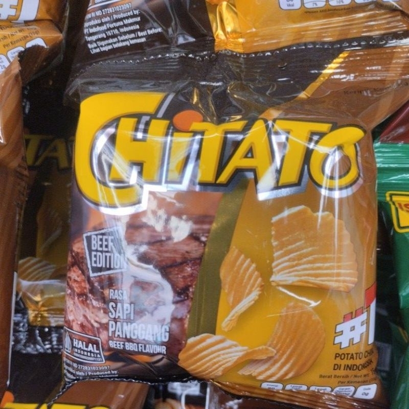 chitato ciki kentang citato rasa sapi panggang 1renceng isi 10pcs 15gr