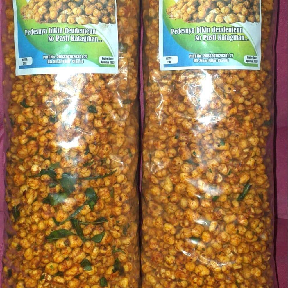 

Pilus Cikur Pedas Daun Jeruk 1kg Tiktakk Pilus Kencur Pedas Kriuk Cemilan Pedas Free Bubble Wrap