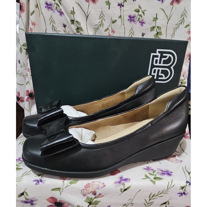 Sepatu Wedges Everbest Hitam Ori Sale