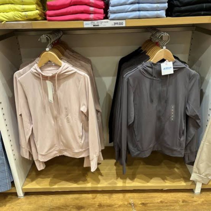 Jaket Uniqlo Airism
