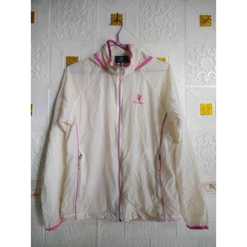 jaket running blackyak packable