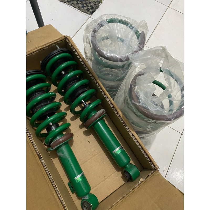 shockbreaker dan lowering kit tein pajero sport