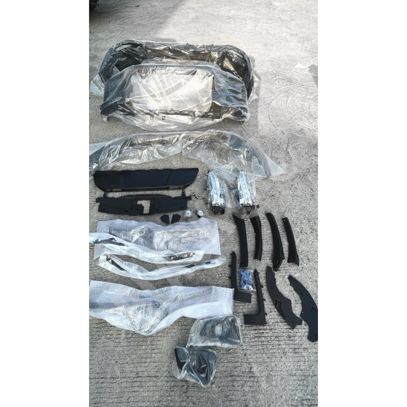 Bodykit Fortuner Legender Body Only
