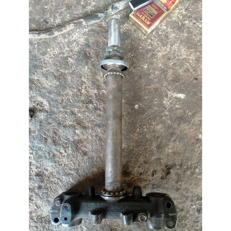 Segitiga shock T depan yamahi mio sporty/mio smile ori