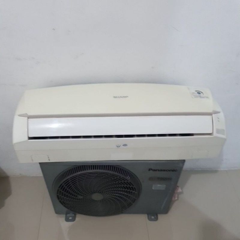 Second Ac 1pk @indoor sharp @ outdoor panasonic