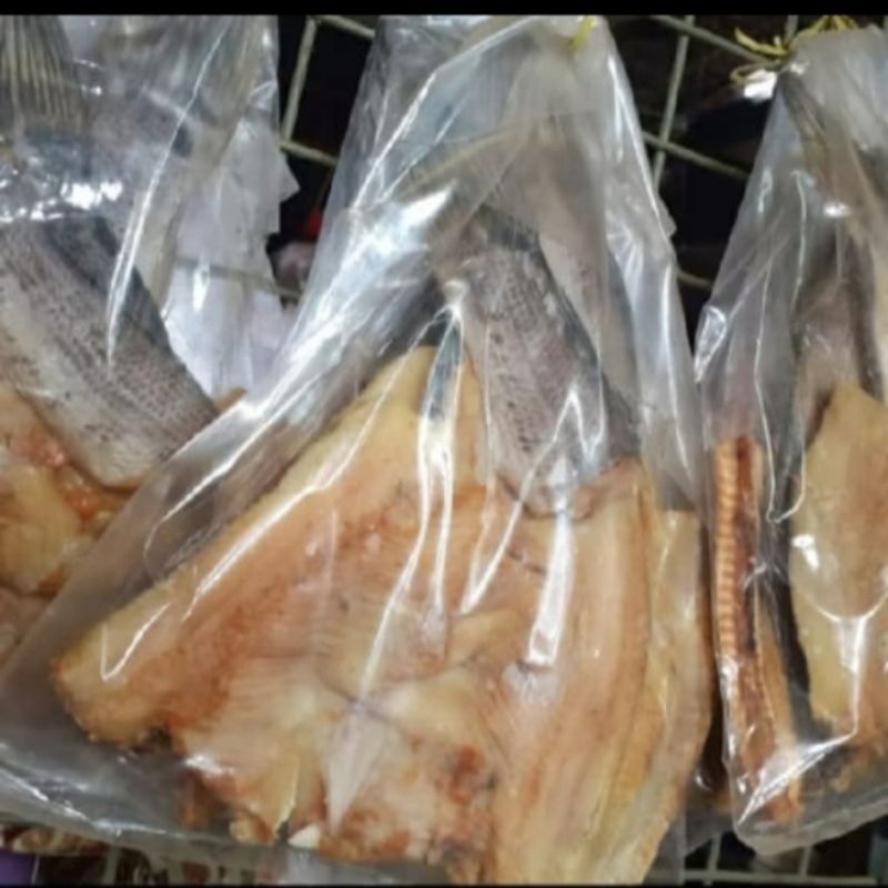 

Ikan Asin Haruan/Ikan Asin Gabus Banjar Mentah Kering Fresh 500 gram