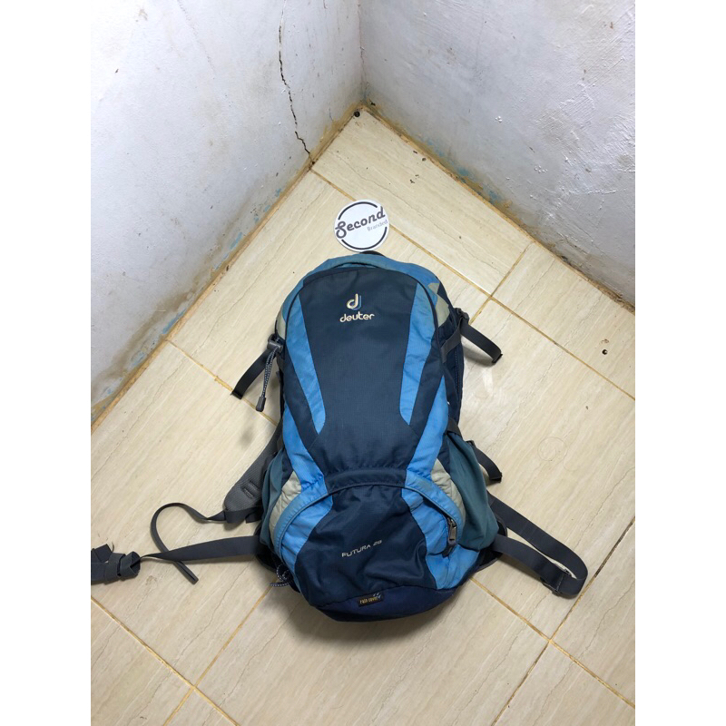 backpack deuter futura 28