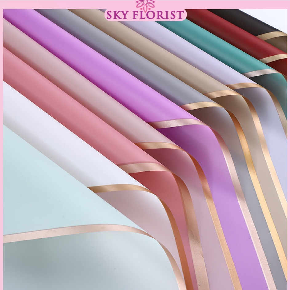 

Promo Bulan Ini 2 LEMBAR Flower Wrapping Paper Varian List Gold Emas Kertas Buket Bunga Cellophane Florist goldline KB1