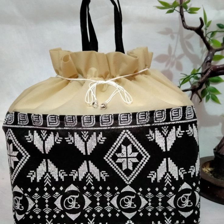 

Super Produsen tas hajatan batik Nusantara 222