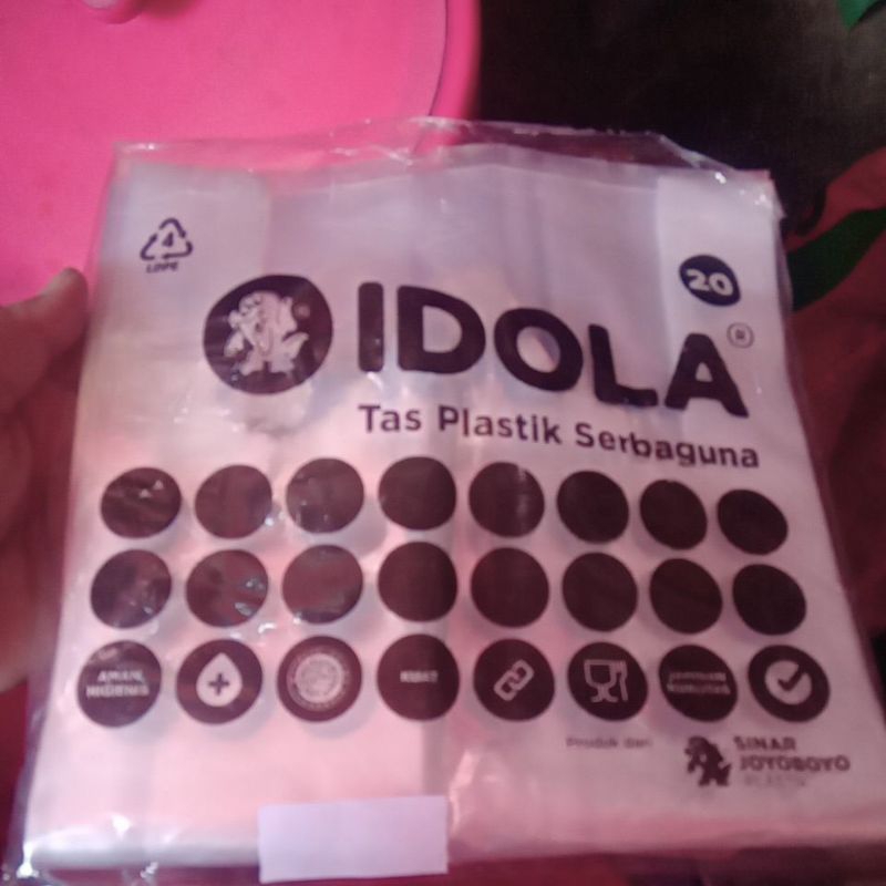 PlastikIDOLA