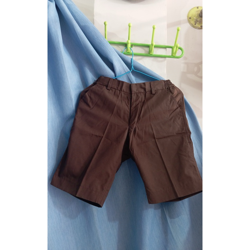 Seragam Sekolah Celana Pendek Pramuka SMP (Toko Radenmat Palembang)