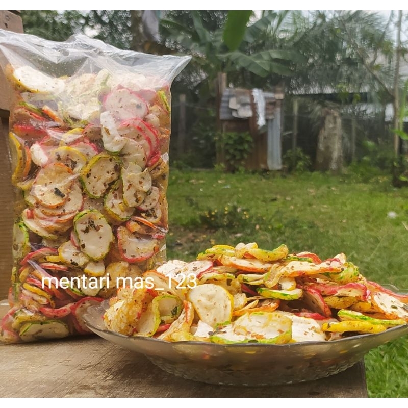 

(COD) kerupuk seblak daun jeruk dan bumbunya melimpah (1kg)