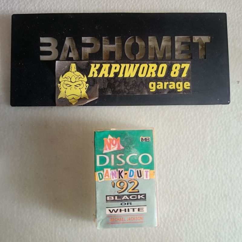 Kaset Pita Album Disco Kompilasi lagu-lagu Populer Barat
