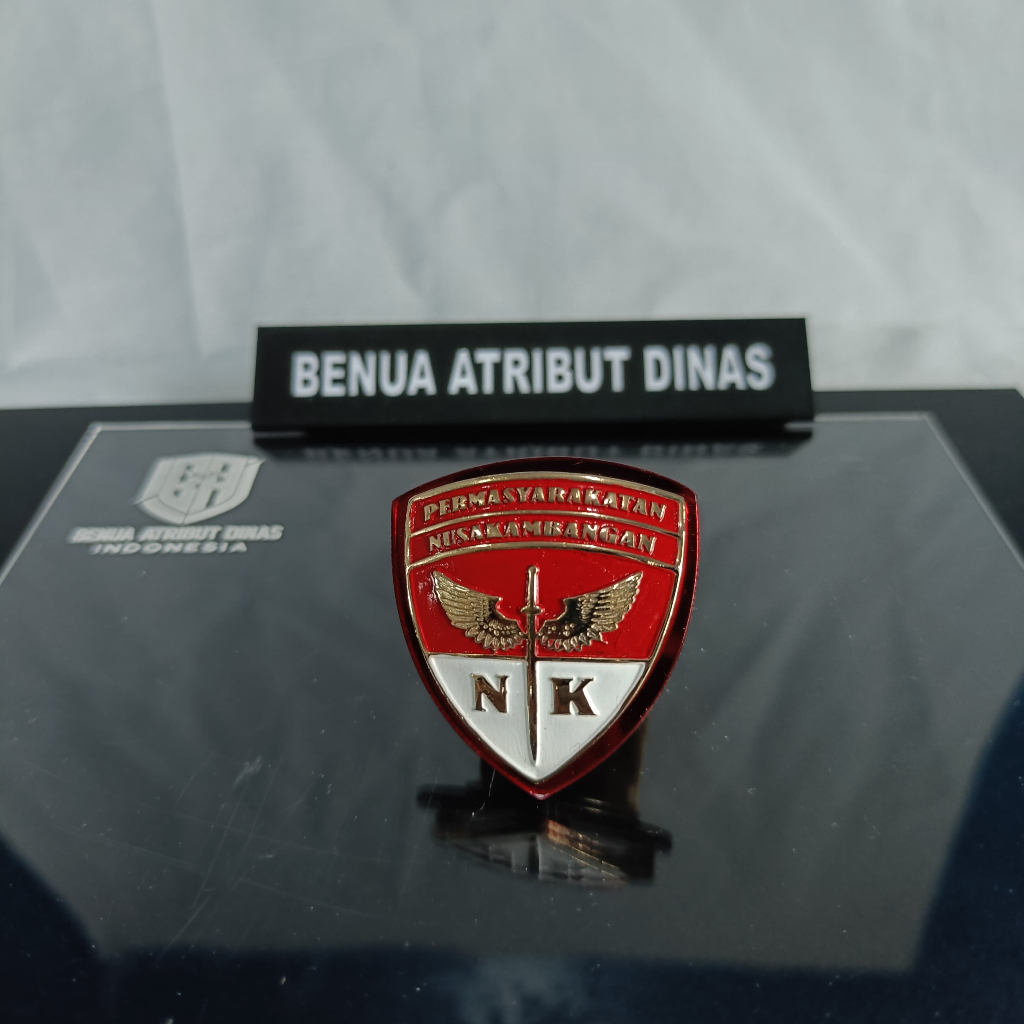 PIN BRIVET NUSAKAMBANGAN AKRILIK