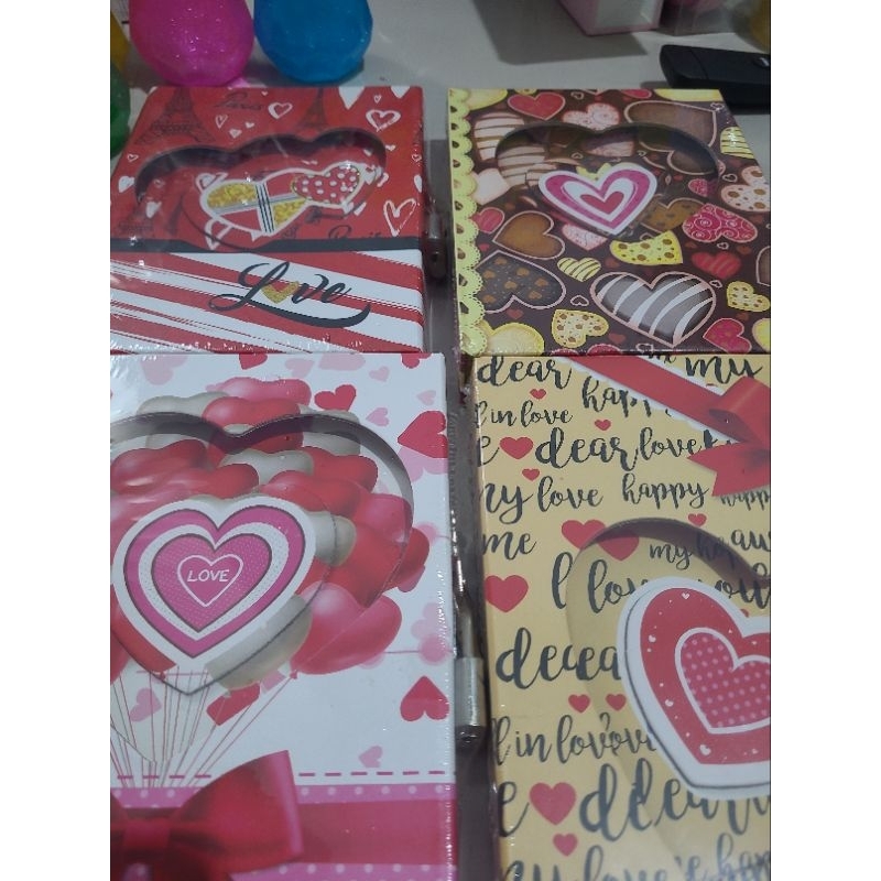 

Buku Diary Love Ukuran Kecil