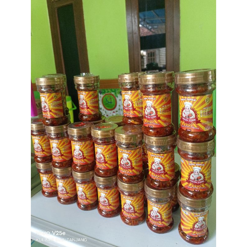 

sambal ayam suwir 100%halal