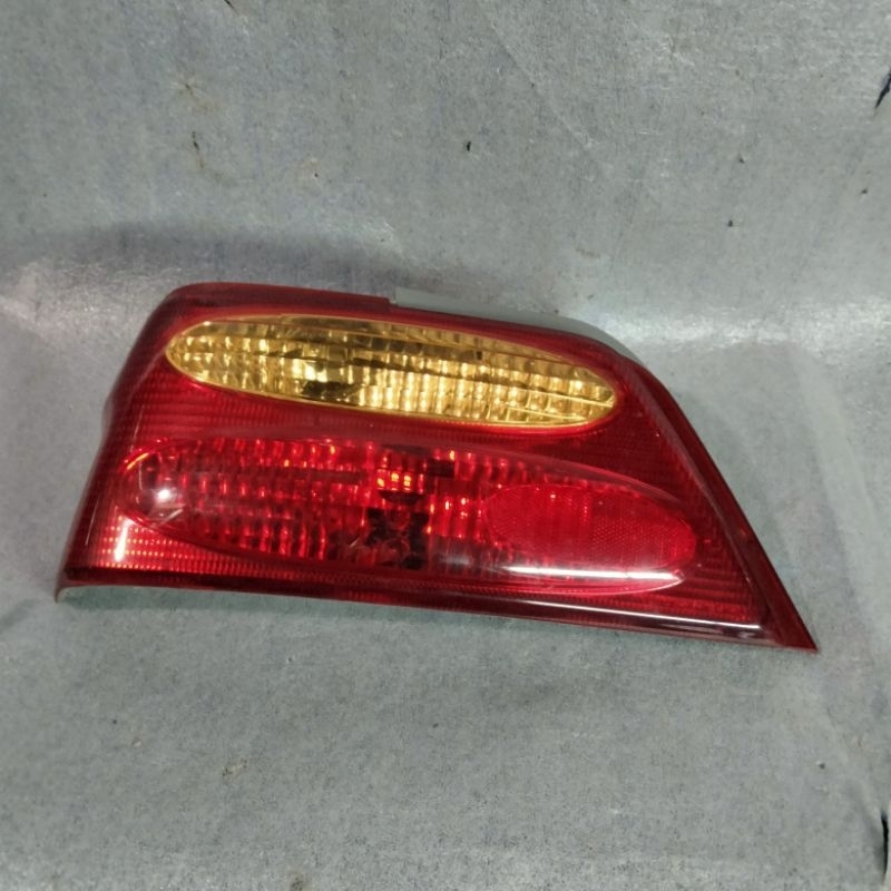 stoplamp lampu belakang soluna