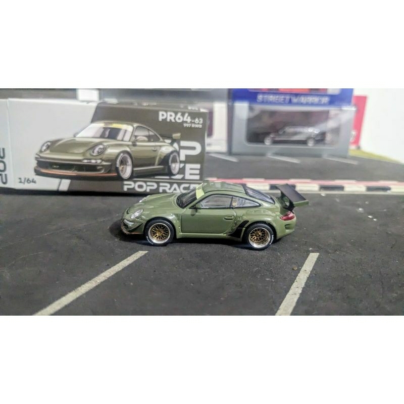 Diecast Pop Race Porsche RWB 997 Green