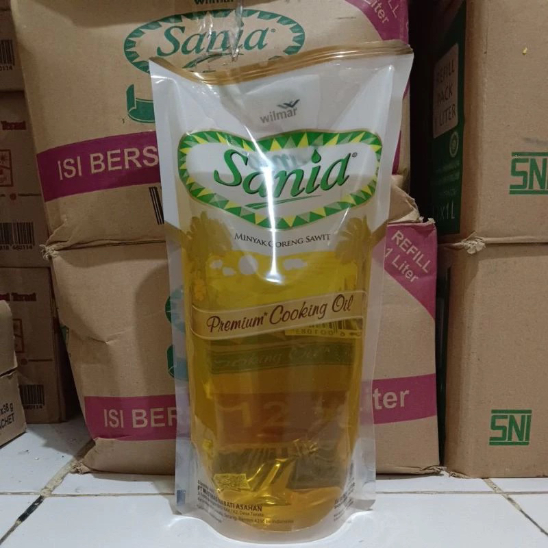 

Sania Minyak Goreng Sawit Premium Cooking Oil Pouch 1L