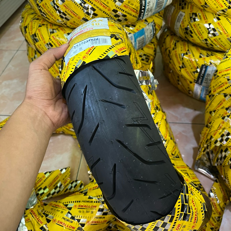 BAN LUAR VESPA RING 10 TUBLESS SWALLOW SC-116 VOLTRAX/BAN TUBLESS UK 350-10 VESPA SPRINT PX PXE EXCL