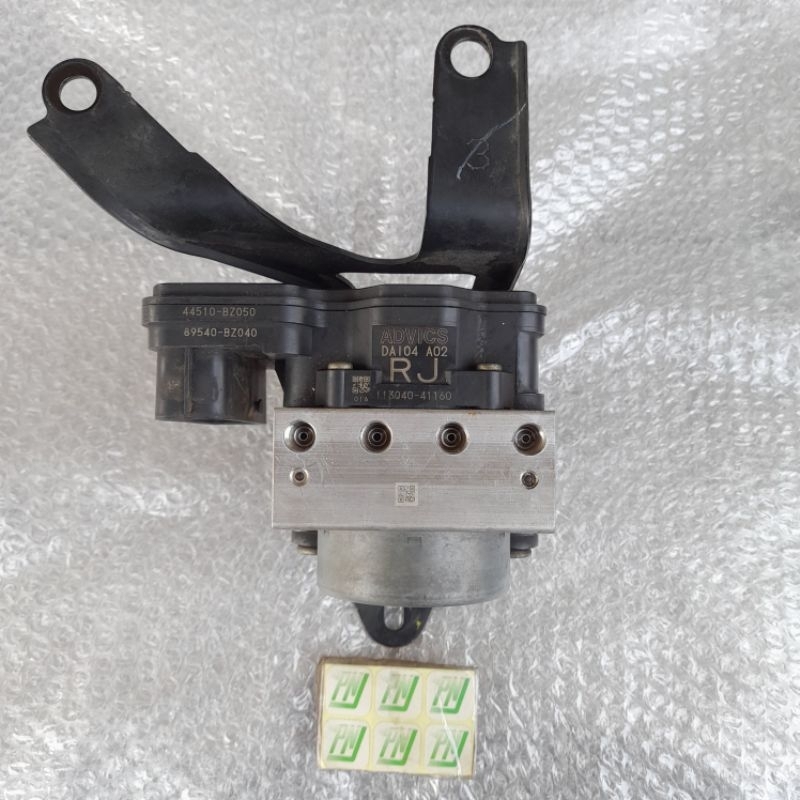 Actuator Modul ABS Rem Sigra Calya 89540-BZ040 44510-BZ050 Produk Original Kualitas Terjamin