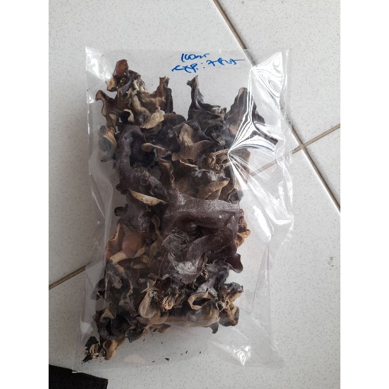 

Jamur Kuping Hitam Kering Super Swallow people 100 gr