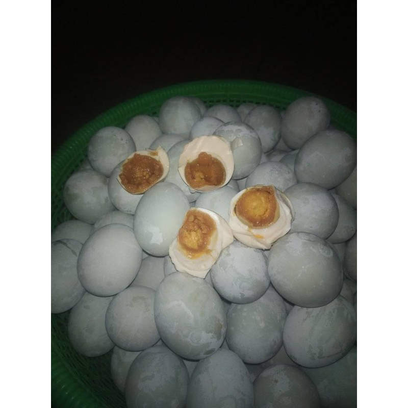 

Telur Asin Bebek Mateng besar dan masir