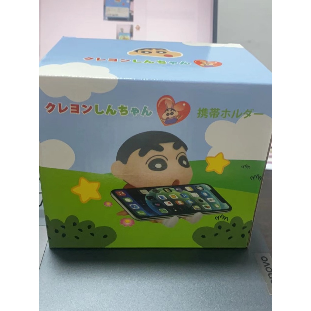 

Kotak warna/kotak kado Crayon Shin-chan
