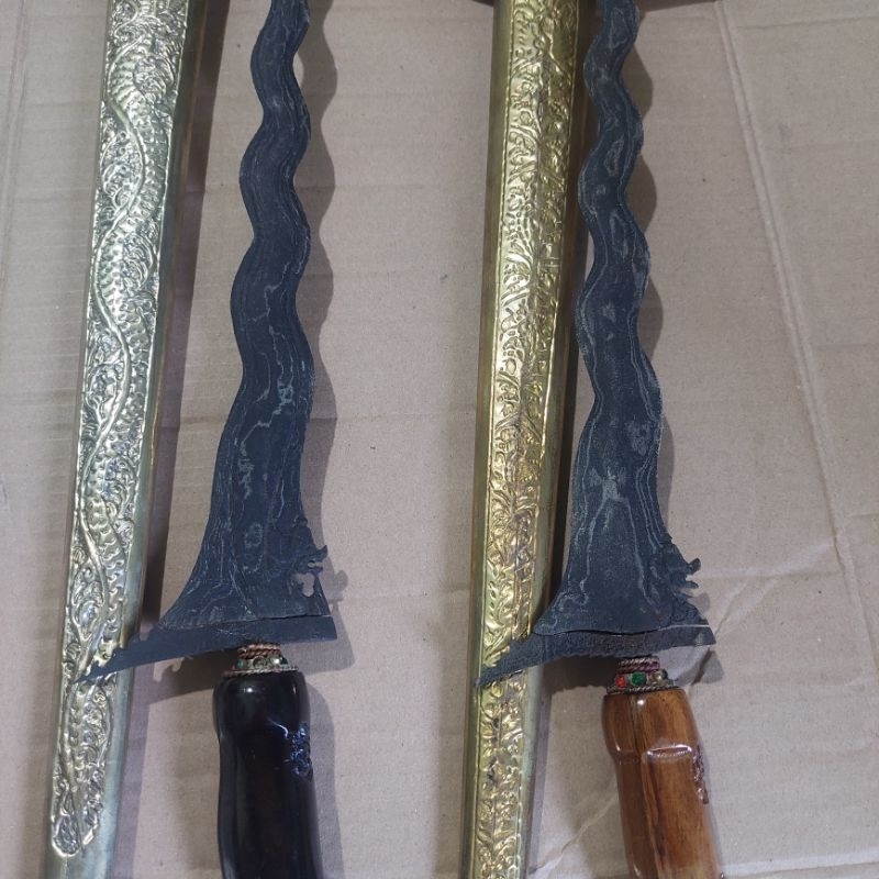 keris naga siluman halusann