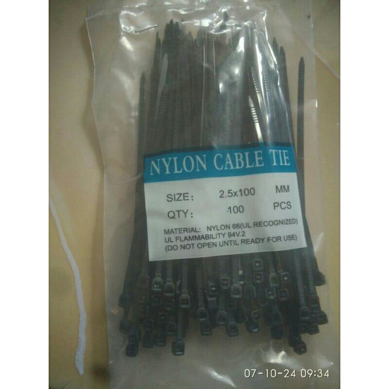 

kabel ties Hitam