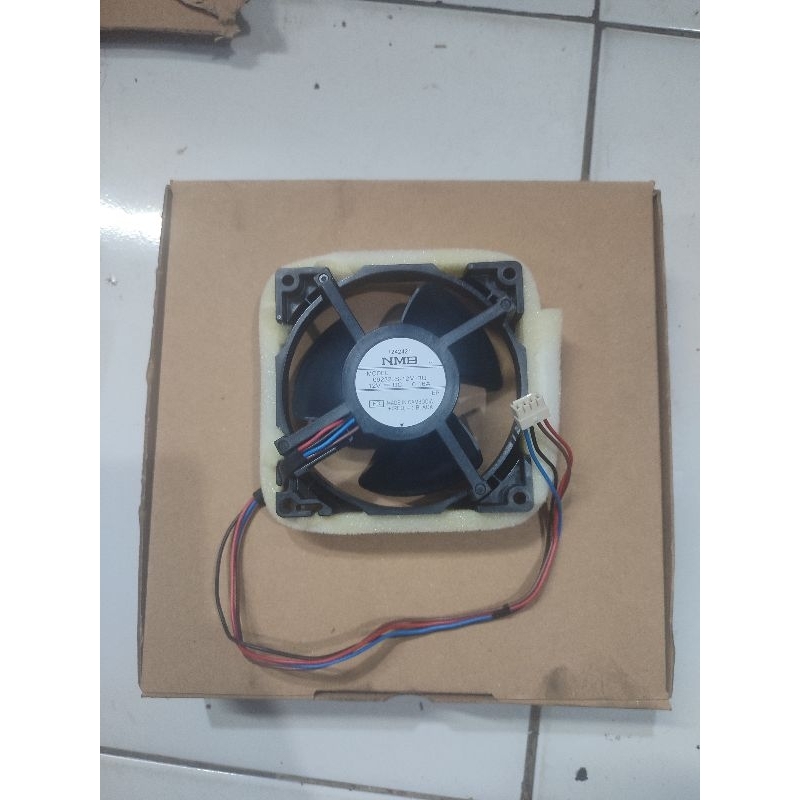 Fan kulkas 2 pintu  inverter NMB original